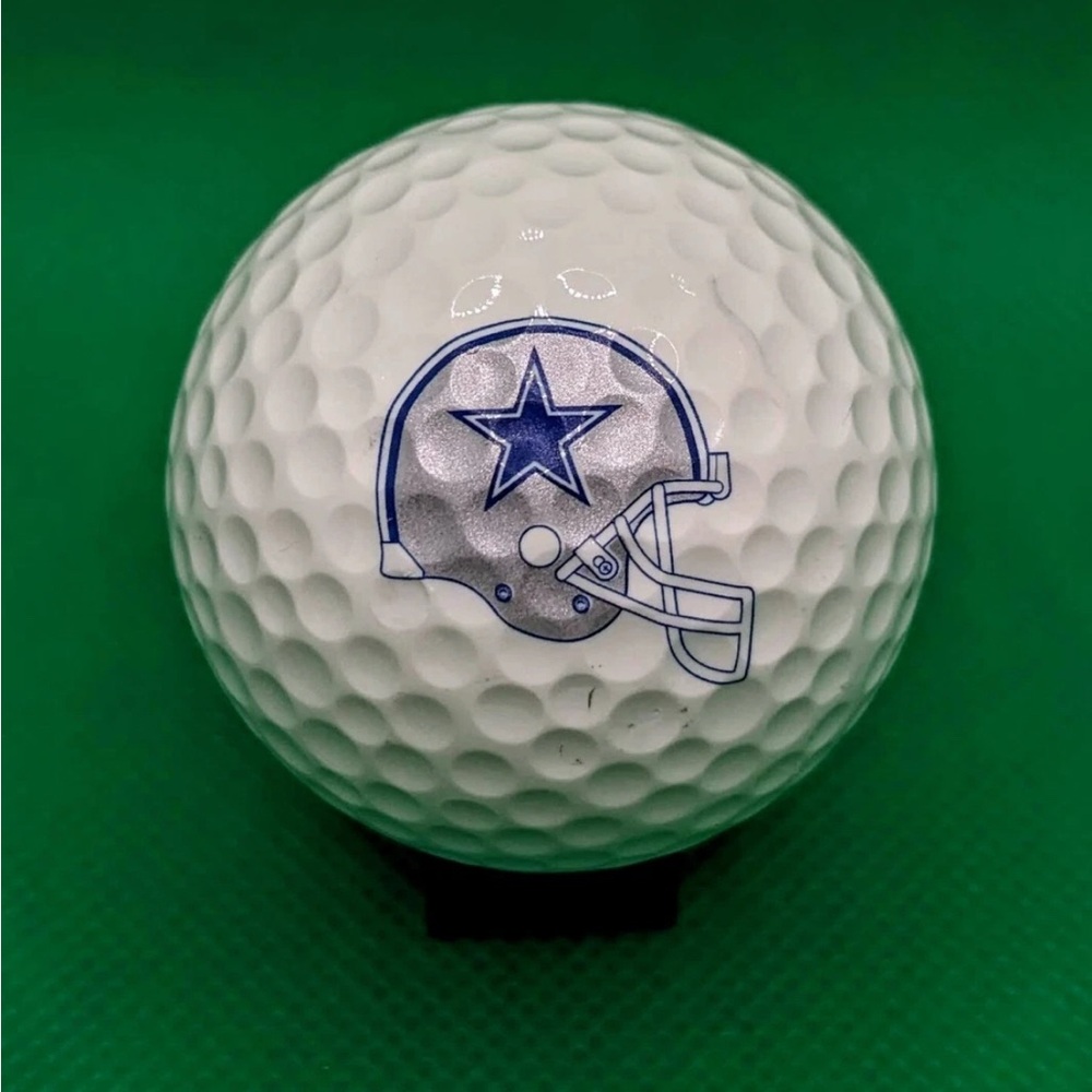 Vintage Dallas Cowboys Helmet logo golf ball - NFL - Football